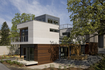 A smart family home in Chicago, designed to be as ecologically friendly as possible.